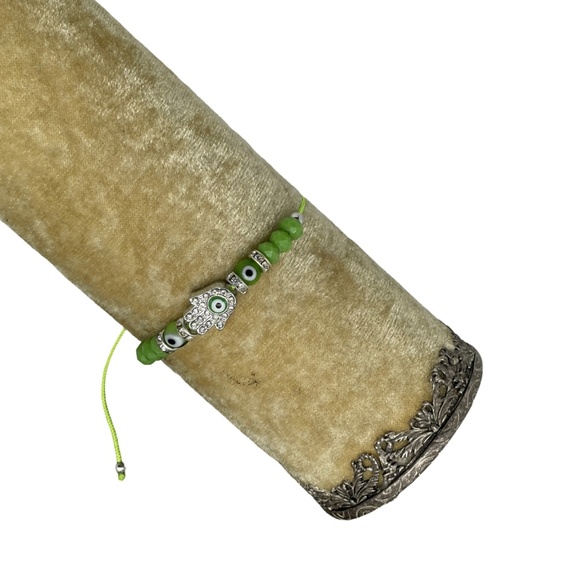 Evil Eye Hand of Fatima Beautiful Green Stringed Protection Bracelet - Picture 3 of 3